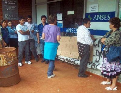 La Justicia levanta la feria y cita a la Anses por la causa de los tareferos