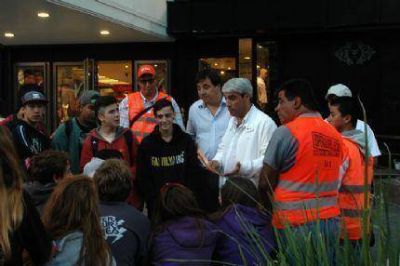 La Provincia junto a los j�venes: contin�an las acciones de los Operadores de Calle en Mar del Plata