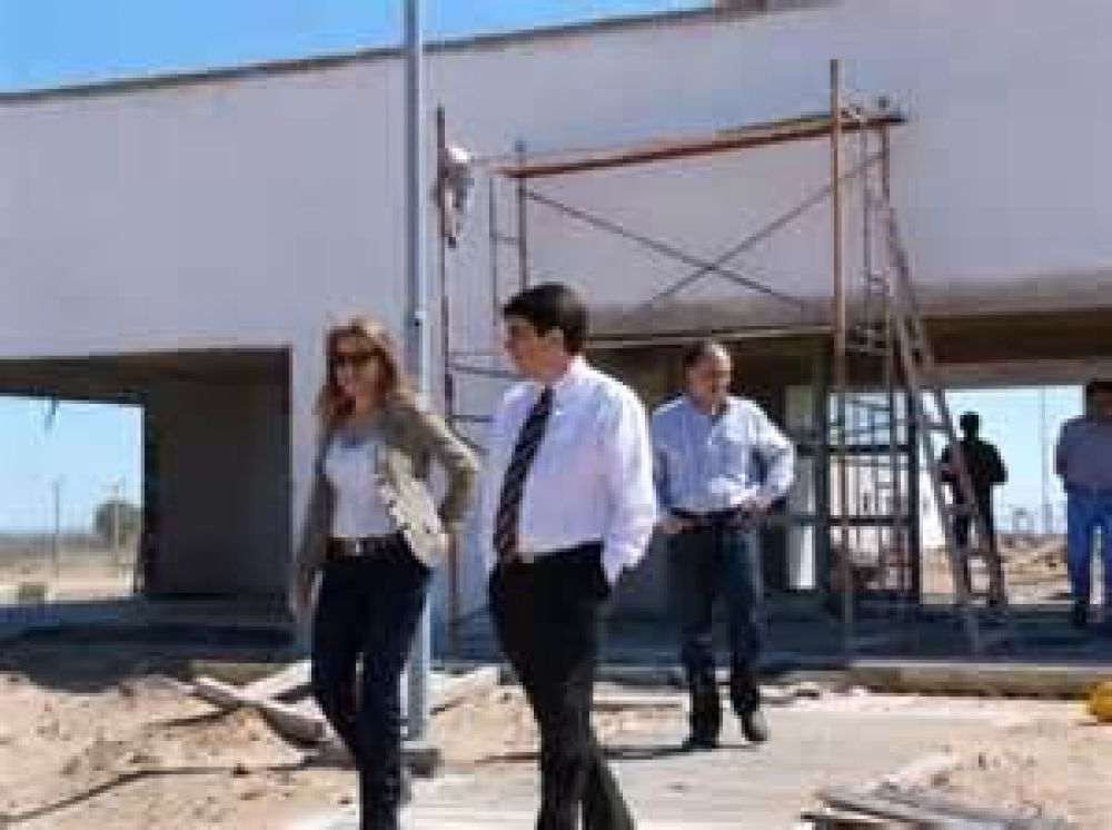 Confuso robo al empresario que contruye la Penitenciar�a de San Luis