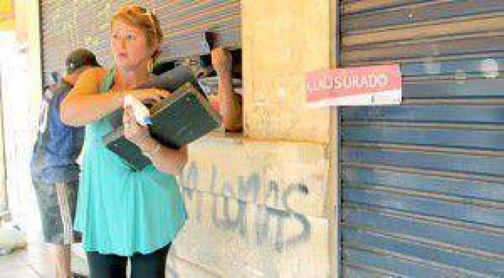 Controlan la venta y consumo de alcohol en los andenes de Lomas