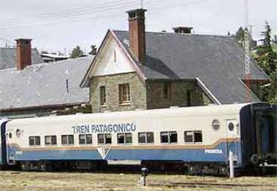 El Tren Patag�nico qued� en �la v�a� a pocos kms. de San Carlos de Bariloche