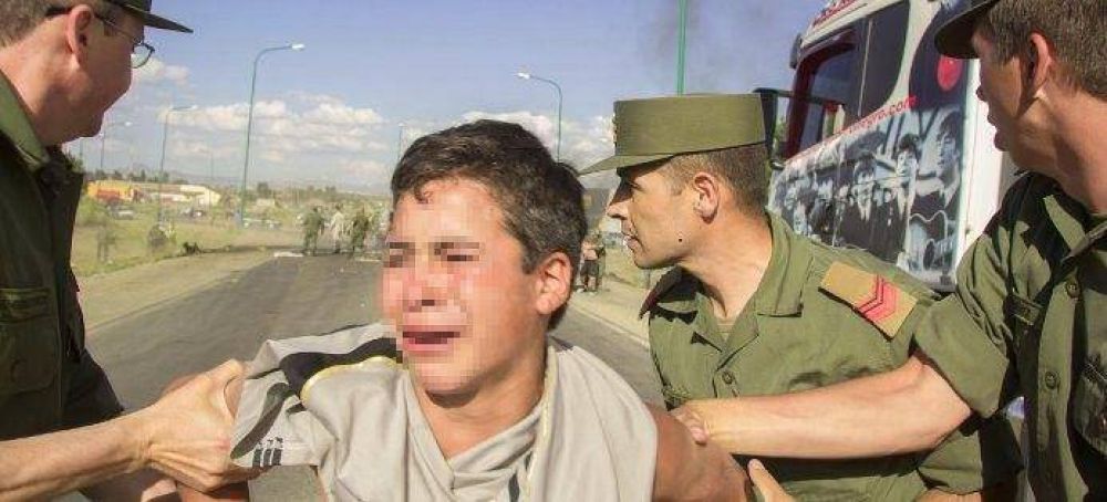 Violento desalojo de la Ruta 40