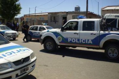 Polic�a del Chubut detuvo a cinco personas y realiz� seis allanamientos el fin de semana