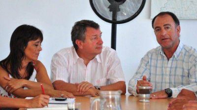 Provincia y Naci�n trabajan en la creaci�n de un Polo L�cteo en el Valle Inferior del R�o Chubut