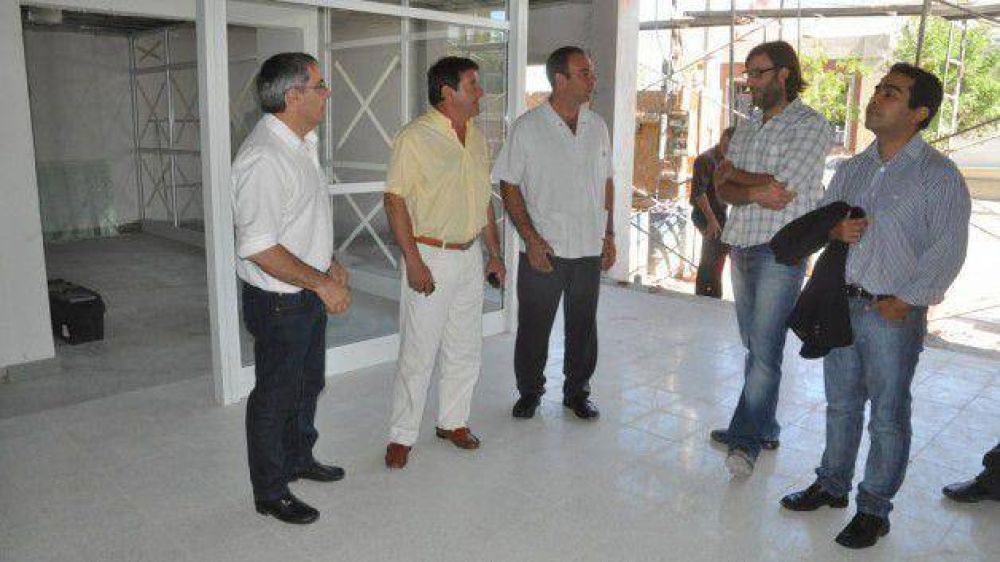 S�enz visit� obra de ampliaci�n del Hospital Zonal