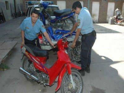 Motos y celulares, objeto de robos que se dan a diario