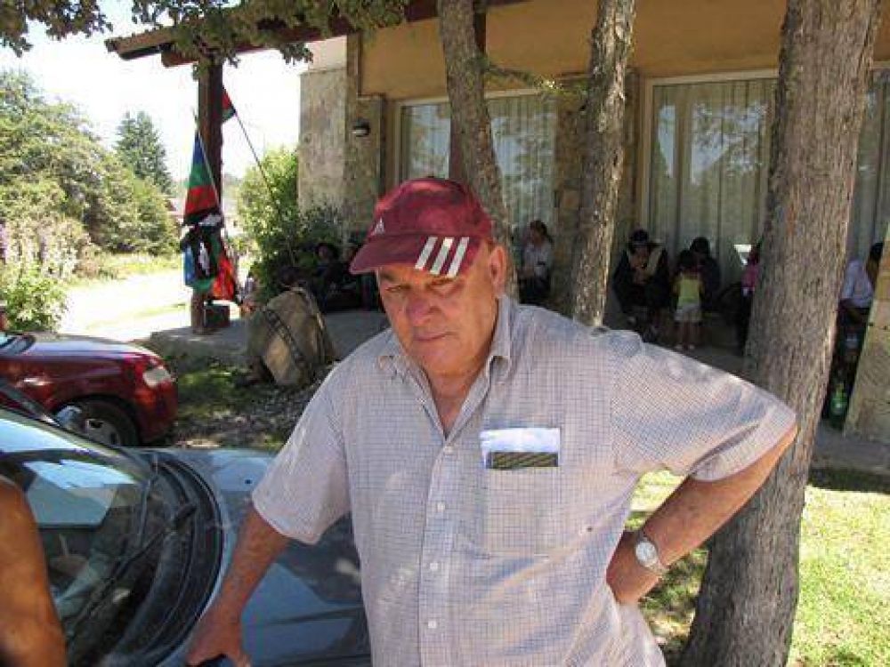 �El Municipio abandon� el camping, despu�s del volc�n se limpi� toda la villa, menos el Correntoso�