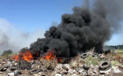 El domingo hubo un incendio de gomas en el relleno sanitario municipal