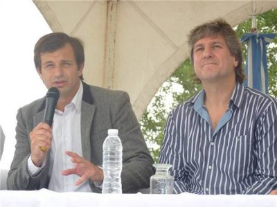 �Dialogar no es hacer lo que quieren aquellos que m�s plata tienen, es entender el mensaje del pueblo en las urnas�
