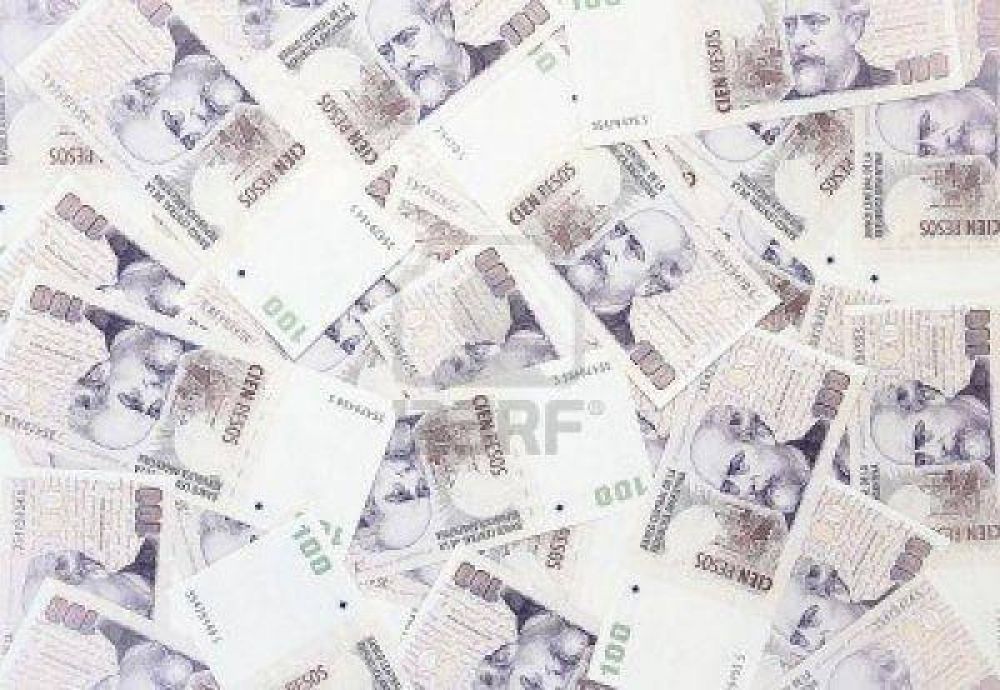 Rossi asegur� que la deuda por coparticipaci�n �supera los 60 o 70 millones de pesos�