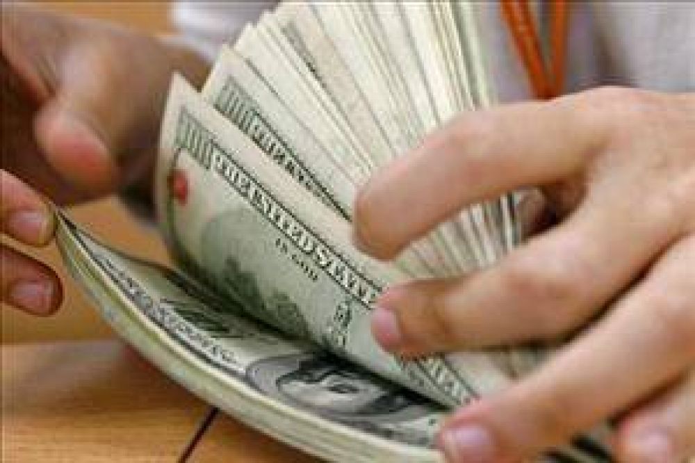Tras la baja de ayer, el d�lar blue sigue retrocediendo y se coloca a $7,41