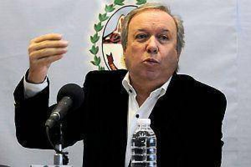 Denunciaron a Peralta por deudas impagas por $ 37 M Daniel Peralta