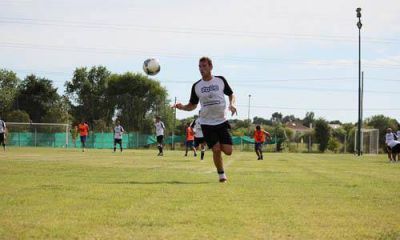 F�nix le gan� a otro equipo de la B