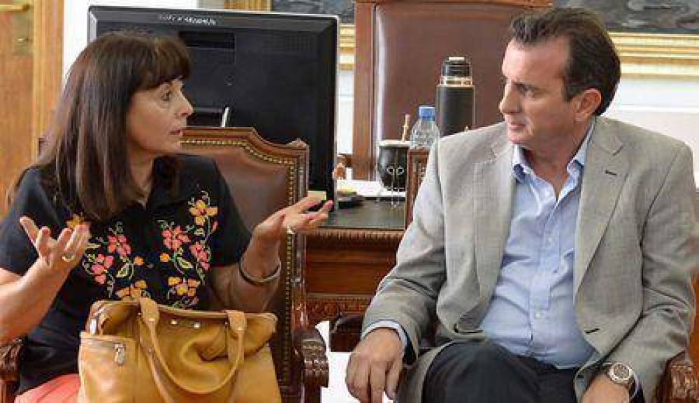 P�rez: "Si hay trata es porque hay conductas miserables que aceptan esas situaciones"