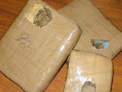 Secuestraron m�s de cien kilos de marihuana escondidos en un bote