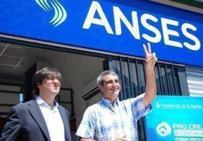 Bossio y Dura�ona inauguraron sede Ans�s