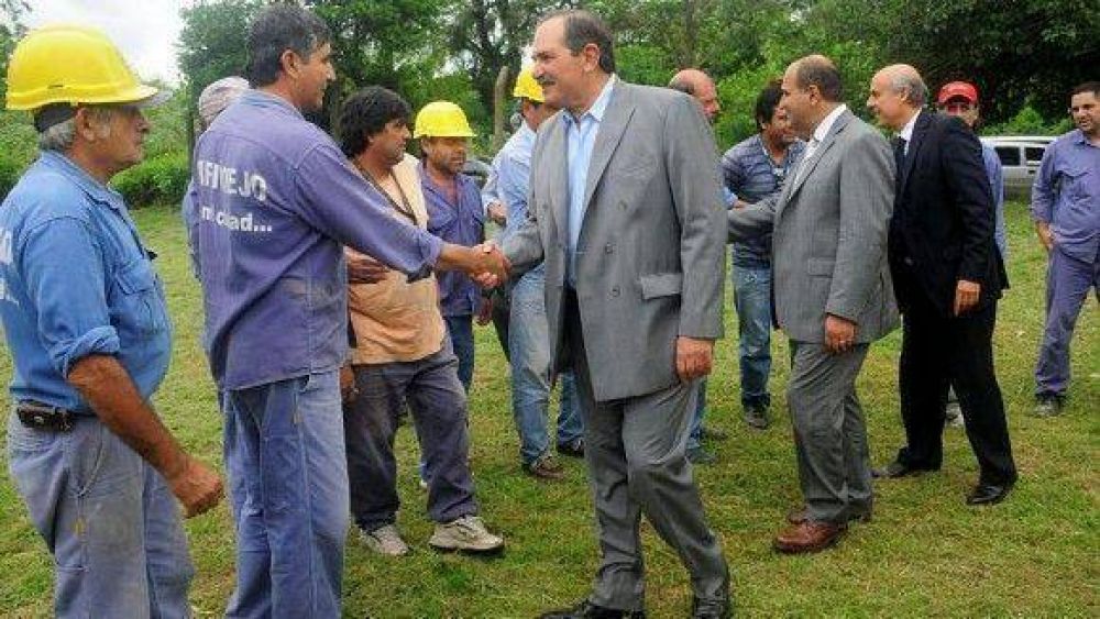 Alperovich elogi� a Zamudio y les pidi� "m�s militancia" a sus colaboradores
