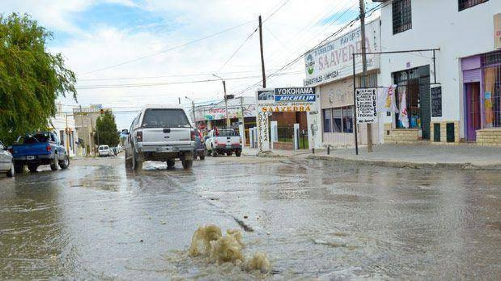 Con el aumento de la temperatura lleg� tambi�n otro corte de agua