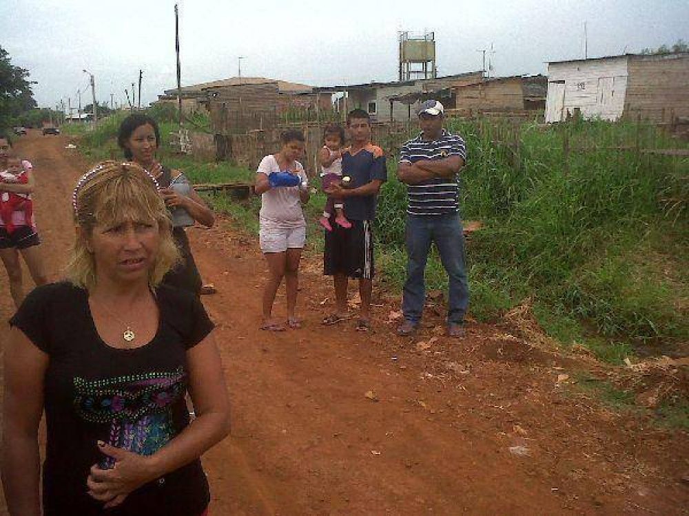 Posadas: medio centenar de familias del barrio Prosol, piden la relocalizaci�n