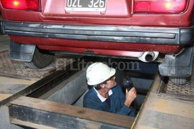 Cuestionan aumento en el costo de la revisi�n t�cnica vehicular