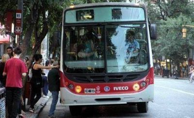 Con menos coches en las calles, se duplican los tiempos de espera