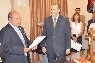 Asumi� el nuevo subsecretario de Servicios P�blicos comunal