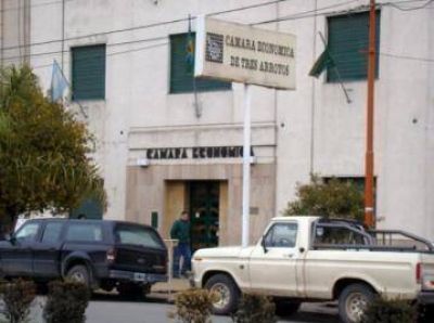 La C�mara Econ�mica reclama por la carga y descarga