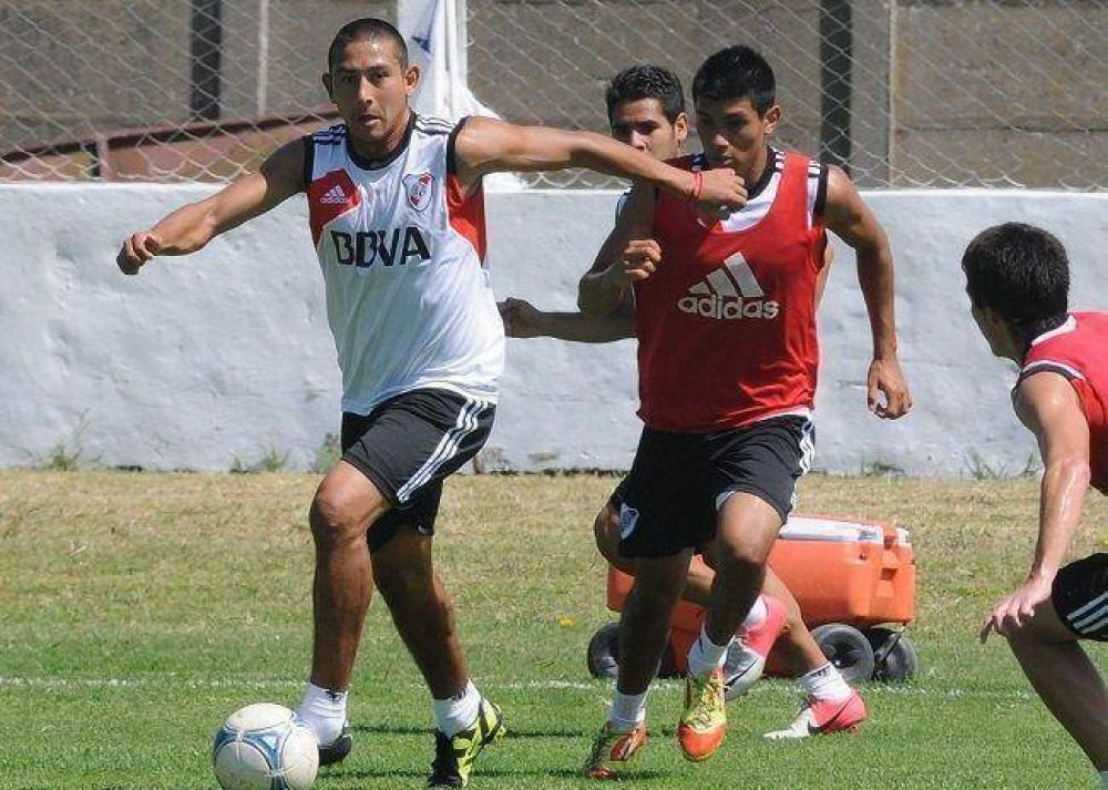 River-Racing definen el torneo de verano