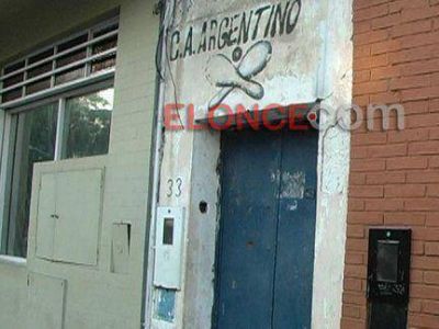 Fue rematado el Club Atl�tico Argentino y hay otras dos en peligro de sufrir el mismo desenlace 