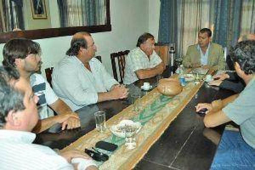 El ministro Gelid mantuvo una jornada de trabajo con el Senasa