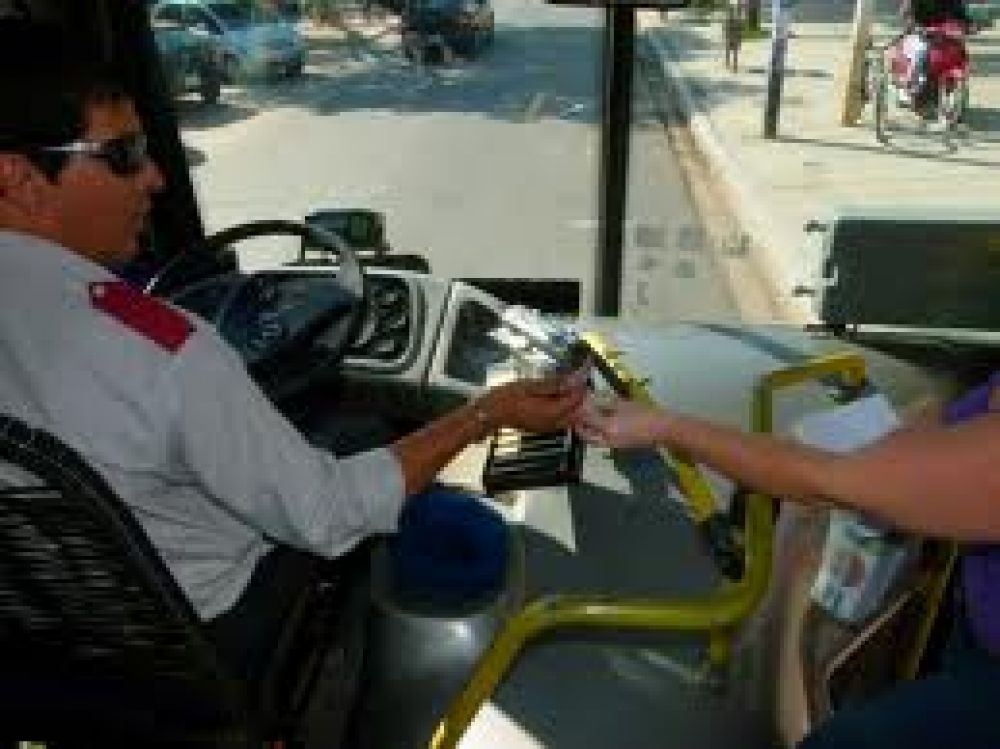 Empez� a funcionar el servicio especial al circuito serrano