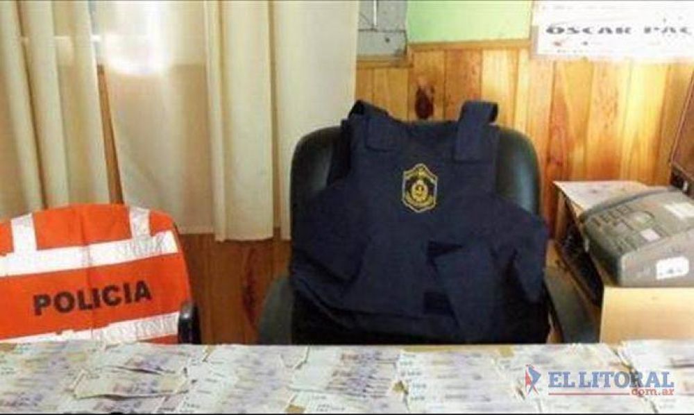 Chico de 16 a�os le rob� a su vecino unos 140 mil pesos y fue detenido en su casa