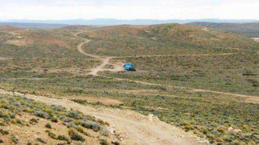 70 despedidos de la miner�a tomaron dos comunas rurales y hay tensi�n