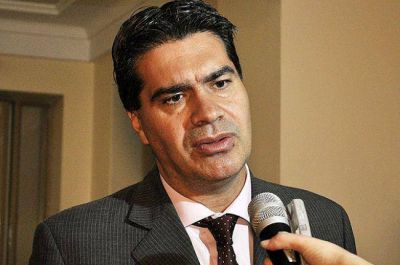Gobierno y gremios docentes retoman las negociaciones salariales el viernes
