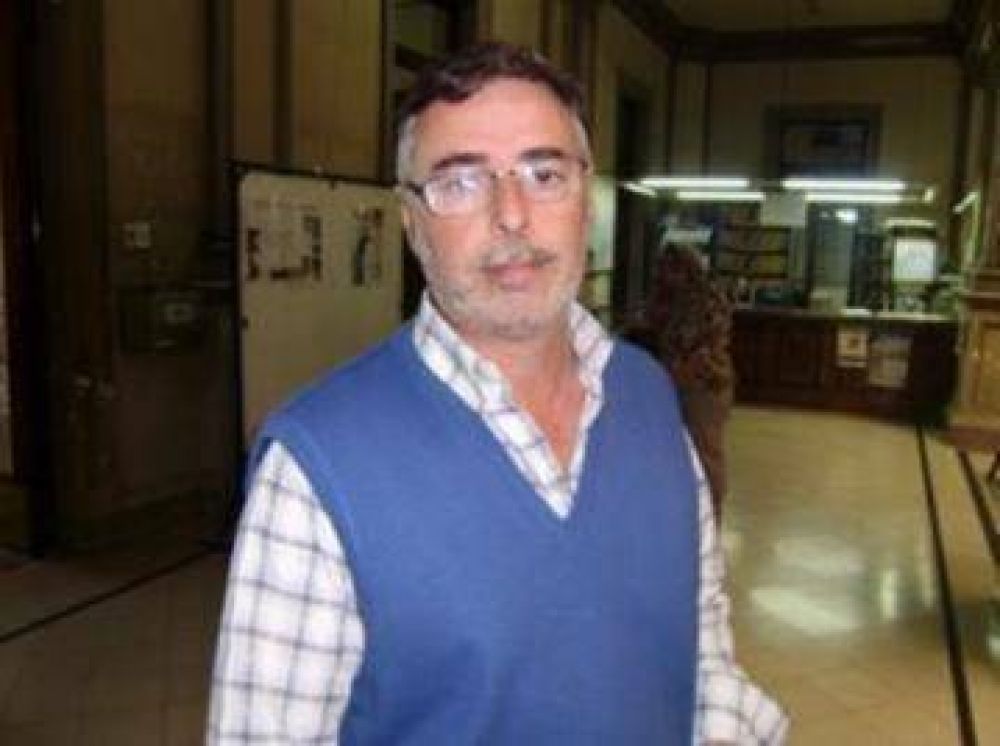 Oficializaron a Claudio Cuesta a cargo de Inspecci�n General