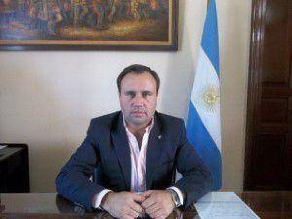 Aseguran que la actividad aerocomercial en Jujuy durante el 2012 se increment� un 27% m�s que en 2011