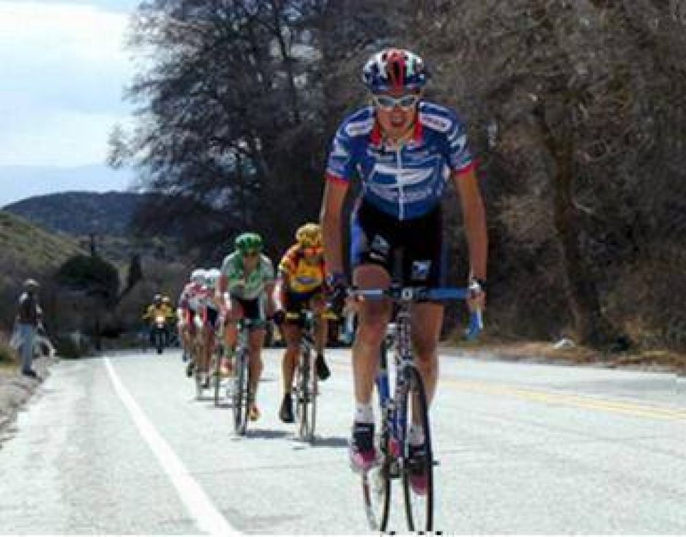 Dos accidentes abrieron la pol�mica sobre la circulaci�n de ciclistas en las rutas.