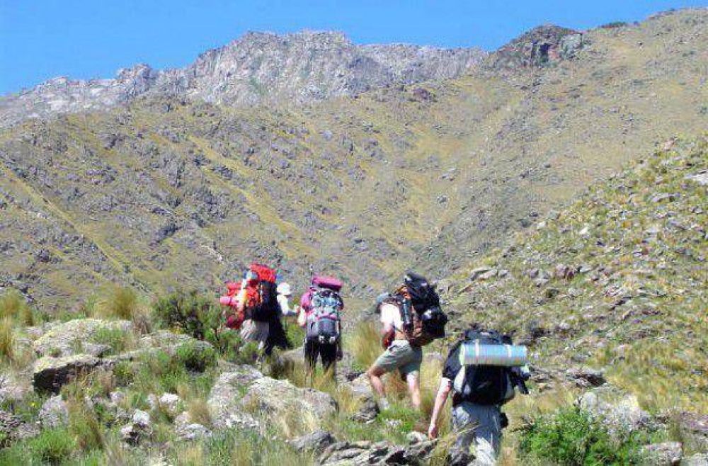 Los turistas perdidos en los cerros pagar�n su rescate