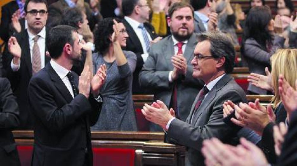 Catalu�a se declar� �soberana� para decidir su futuro en Espa�a