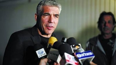 Israel: una estrella de TV, clave para formar gobierno en Israel