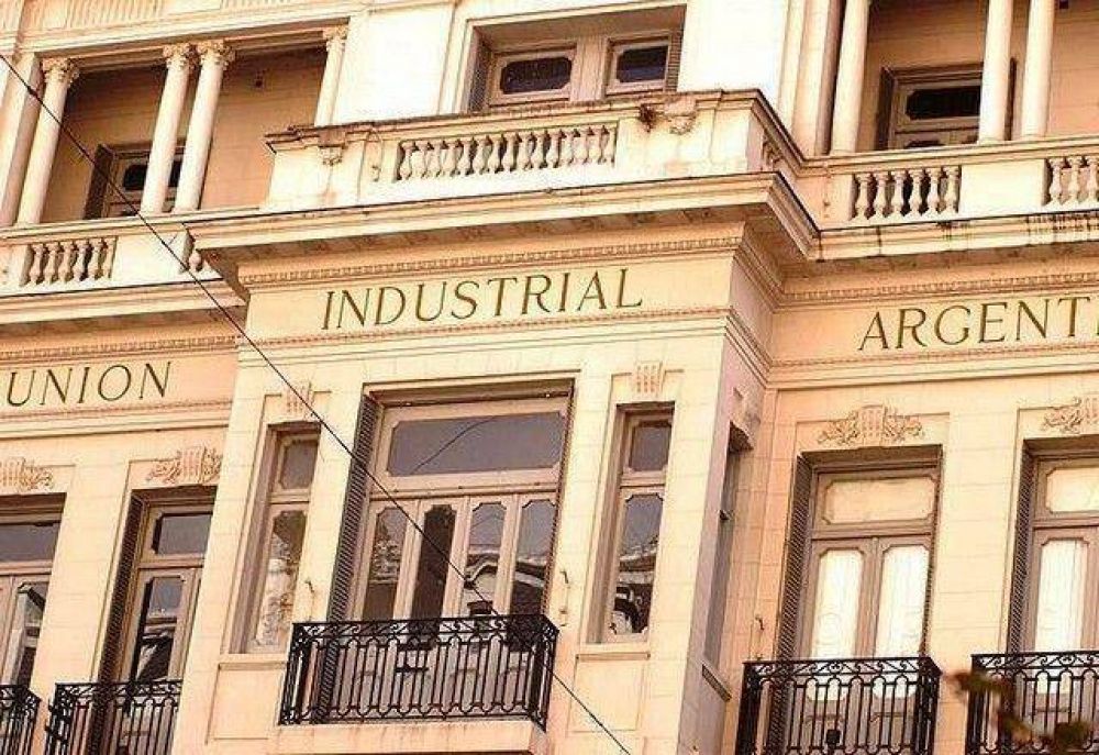 Para la UIA, salarios y ganancias se resolver� en marzo
