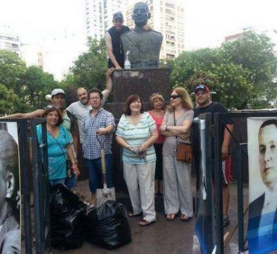 Centro de Estudios Dr. Ram�n Carrillo dej� en condiciones en Monumento al General Juan Domingo Per�n
