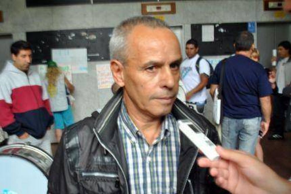 Conflicto en Tribunales: personal de Maestranza reclam� tres meses de salarios adeudados