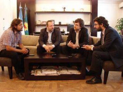 Sabbatella y Ghi se reunieron por los hechos de violencia en el Deportivo Mor�n