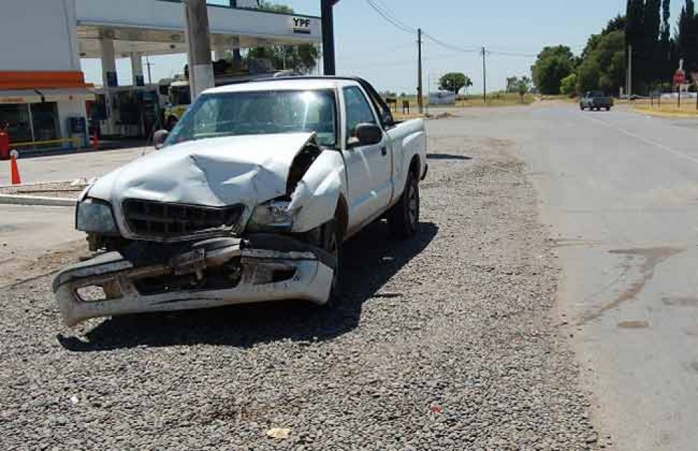 Impactante accidente en la entrada de Castex