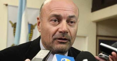 Intendente Rainone estar�a analizando cambios internos en el gabinete municipal