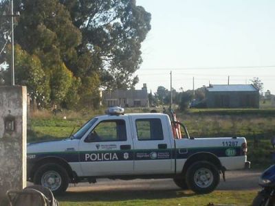 Operativo policial: intensa persecuci�n y disparos tras intento de asalto en la calle