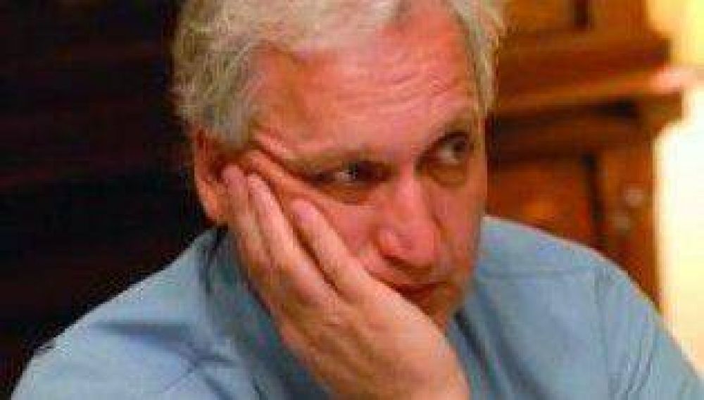 Fuks: �Macri es el rey del veto�