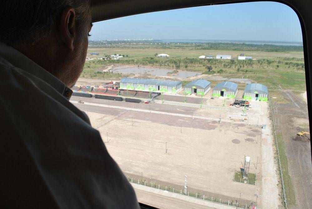 El Gobernador sobrevol� el Cors�dromo y otras obras provinciales en la CapitalEl Gobernador sobrevol� el Cors�dromo y otras obras provinciales en la Capital