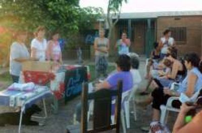  Campa�a de ahorro energ�tico de La G�emes en Villa Prosperidad	